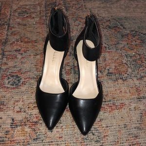 Black faux leather pointed toe 2” heels